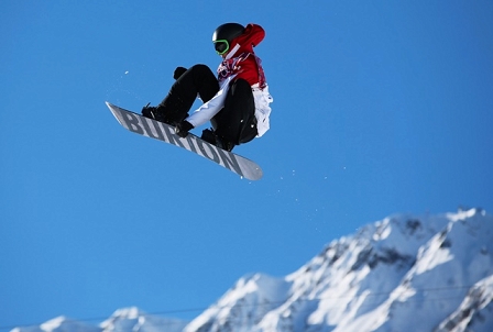 Snowboarder Mark McMorris im Sprung